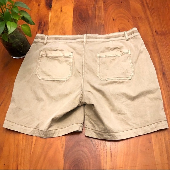 Dancer Hayes High Rise Wide Leg Tan Casual Shorts. US 10 Large - Picture 9 of 14